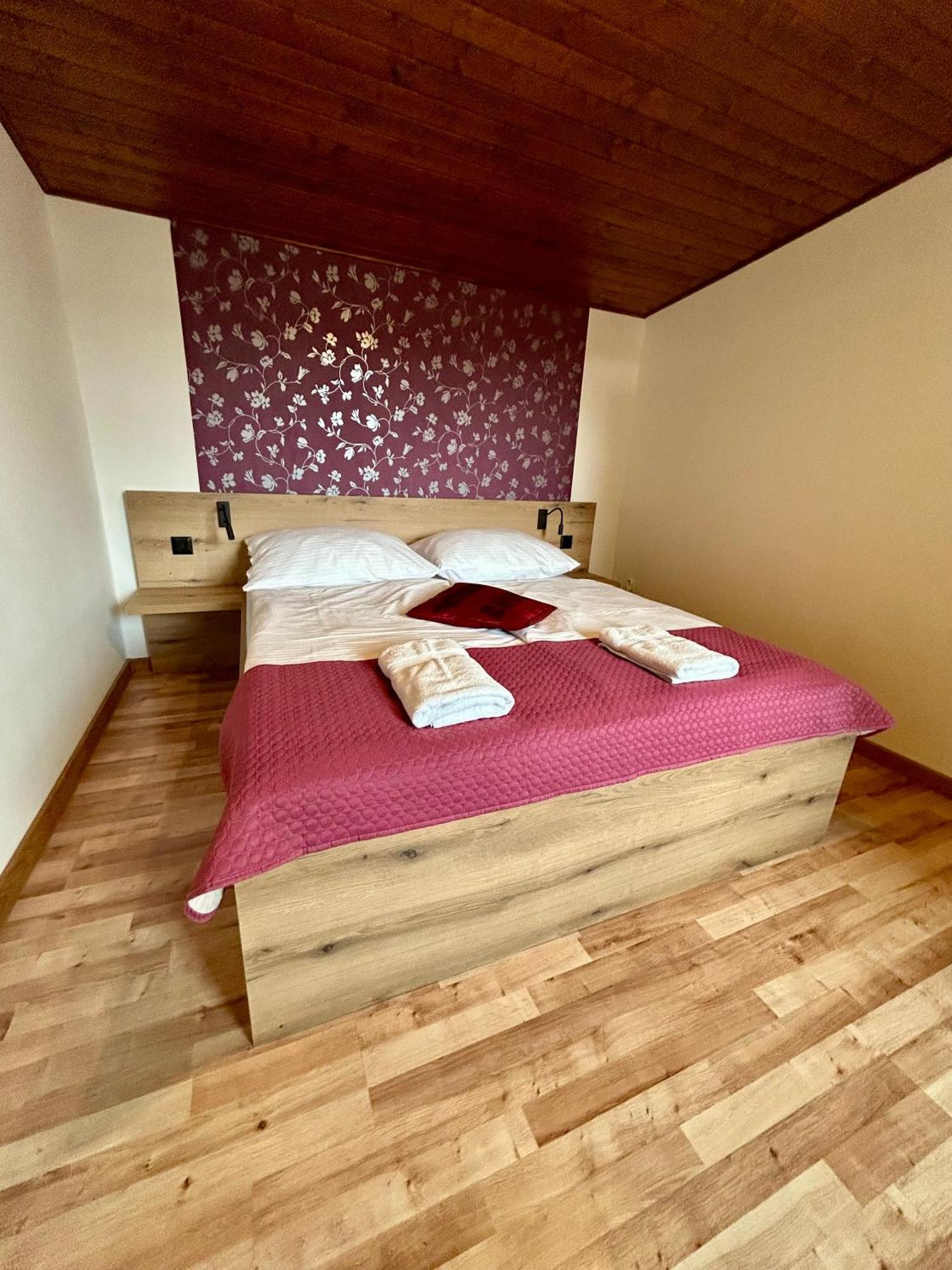 Dreveny Raj Apartman Hrabušice Eksteriør bilde
